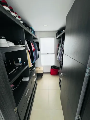 Vive Con Estilo En Este Espectacular Duplex De Ciudad Jardin