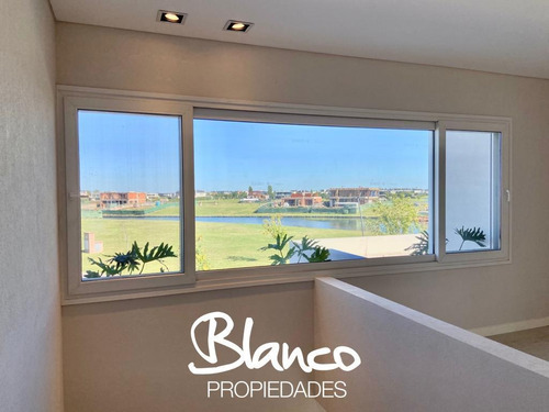 A Estrenar! Espectacular Casa, En Venta, En El Barrio Virazon - Nordelta