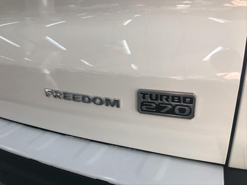 Imagem 6 de 11 de Fiat Toro Toro 1.3 Freedom Aut. 2022