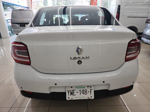 Renault Logan 1.6 Intens At