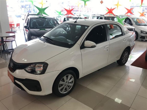 Toyota Etios 1.5 X Plus Sedan 16v Flex 4p Automático