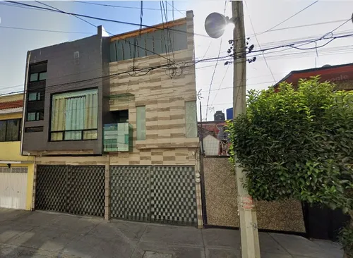 Venta De Casa En Remate Bancario En Moctezuma 2da Seccion Venustiano Carranza J.c.