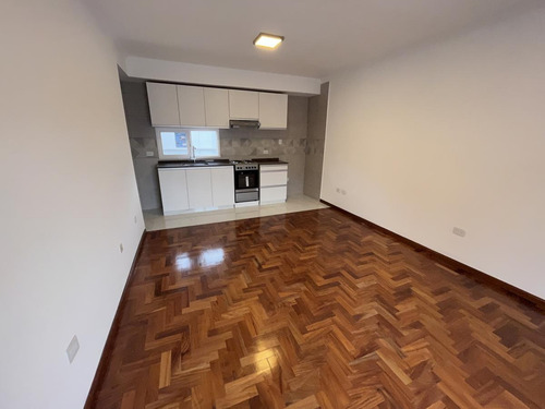 Imagen 3 de 12 de Departamento - Sarandi