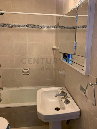 Imagen 5 de 10 de Venta Departamento 2 Ambientes Luminoso Buena Ubicacion Apto Profesional