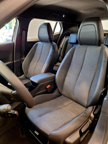 Peugeot 2008 1.0T Active