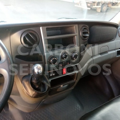 Imagem 3 de 9 de Iveco Daily 35s14hdcs 4x2, Ano 2017/2018