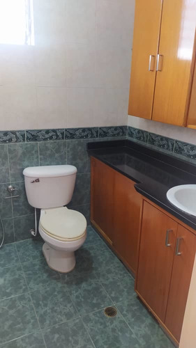Imagen 12 de 14 de Apartamento En Venta Urb. Andrés Bello 0412-8887550