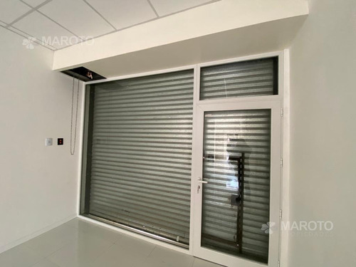 Imagen 7 de 16 de Local Comercial En Alquilar - Maroto Propiedades