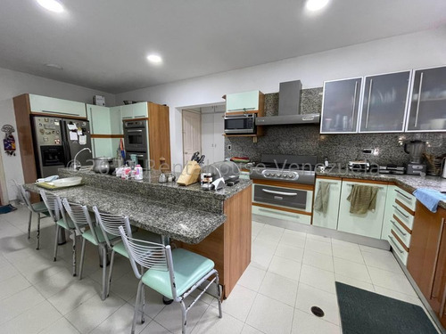 Imagen 3 de 14 de Venta Casa La Boyera 22-15781-y Ymanol Elizalde 0414-3227631