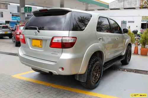 Toyota Fortuner 2.7 Sr5