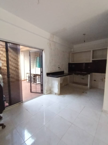 Venta De Townhouse Conj Resd Rusticana Country Naguanagua 04-23