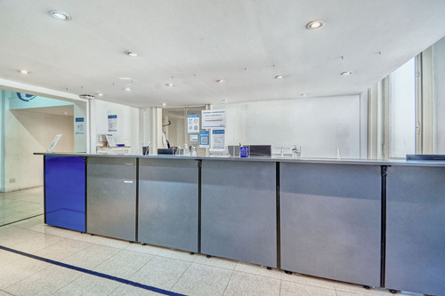 Oficina En Alquiler / Piso 1000 M2 / Edificio Antiguo