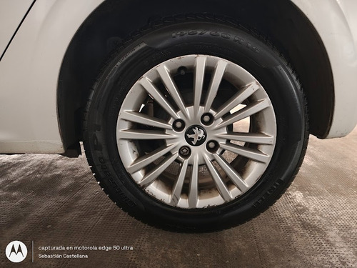 Peugeot 208 1.6 Allure