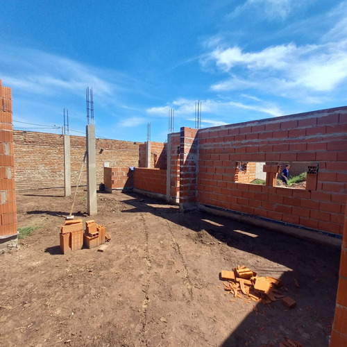 2 Terrenos En Santo Tome Con Proyecto A Terminar