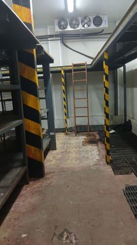 En Venta 3 Edificios + Fondo De Comercio Productora De Alimentos Secos En El Cementerio Oa