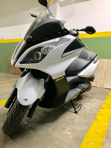 Kymco Downtown 300i