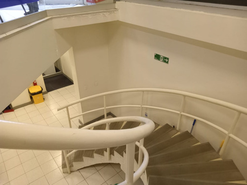 Vrp Arriendo Estupendo Local Comercial Sector Poniente 160uf