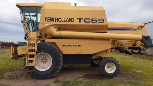 Cosechadora New Holland Tc 59, 23 Pies, Patona, 2000