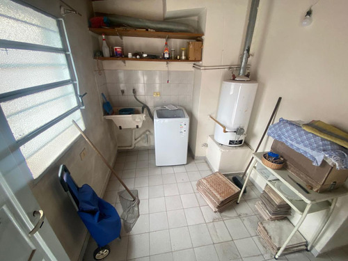 Casa De Pasillo Con Tres Dormitorios Y Terraza - Rosario, Centro