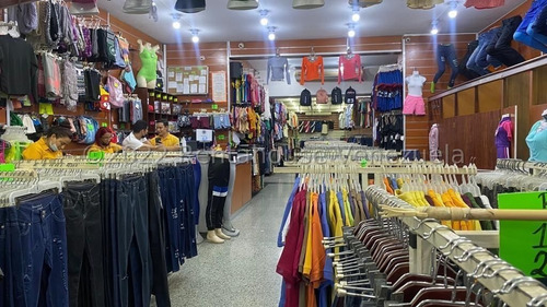 Imagen 8 de 30 de Edificio Comercial En Venta En Centro Barquisimeto Lara ++ 23-15511*/m.e.c - R-a-h N° +0-4-2-4- 5.5.6. 5.7. 5.9 *--** ++
