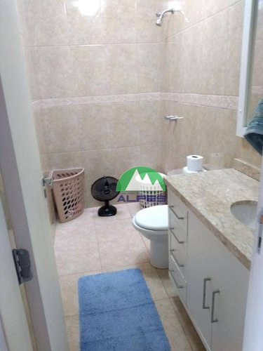 Sobrado Com Amplo Terreno - So0731