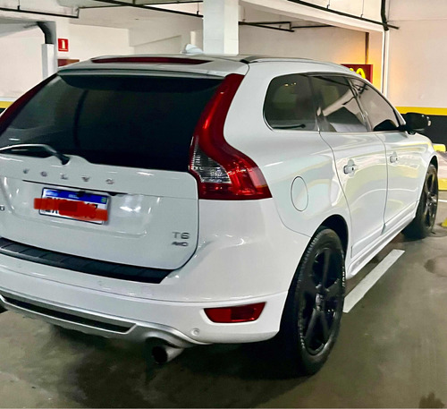 Volvo XC60 3.0 T6 R-design 5p