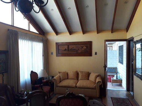 Imagen 6 de 12 de Ideal Para Remodelar En Excelente Ubicación