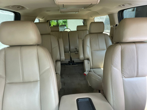 Imagen 6 de 15 de Chevrolet Suburban C Lt 2013