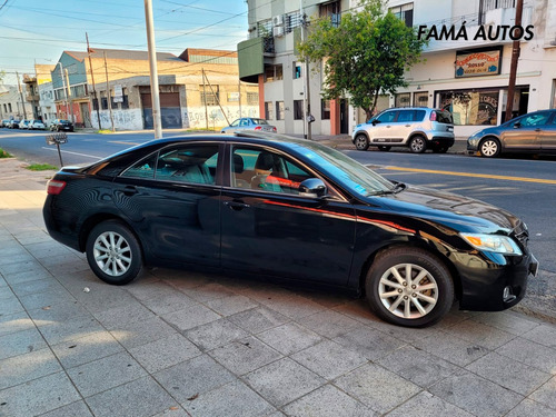 Toyota Camry 2.4 At L4