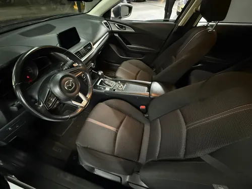 Mazda 3 2.0 Touring At