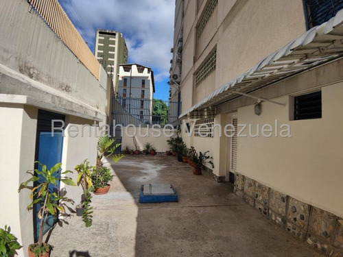 Apartamento En Venta Las Palmas Ee25-13357