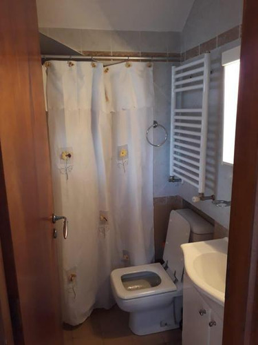 Venta De Terreno Multifamiliar Con Dos Casas 1 Un Departamento A 1cuadra Y Media Del Mar
