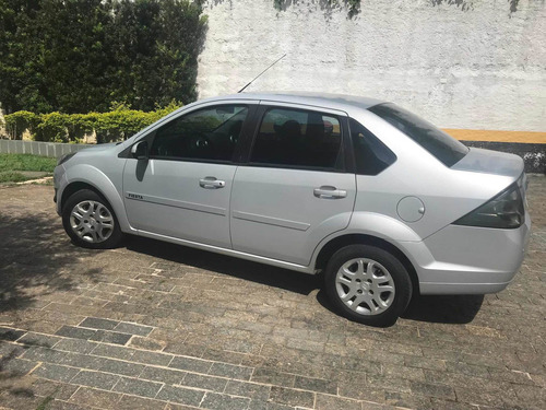 Imagem 11 de 12 de Ford Fiesta Sedan 2013 1.6 Pulse Flex 4p