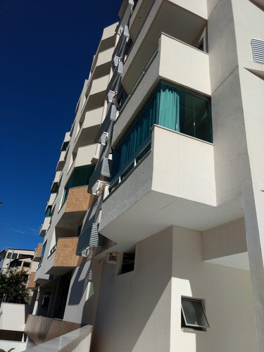 Aconchegante Apto De 02 Quartos C/suíte Em Maruipe - Aby2001528