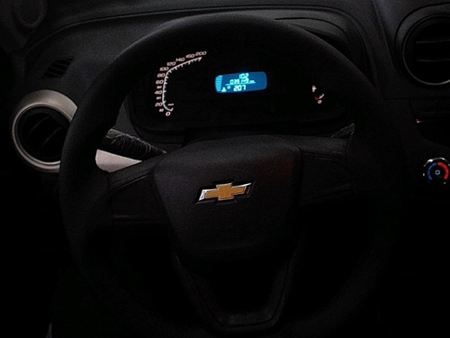 Imagem 9 de 10 de Chevrolet Montana Ls 1.4 8v Flex