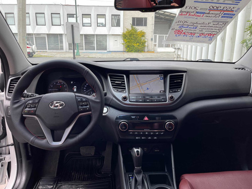 Imagen 6 de 12 de Hyundai Tucson 2017 2.0 Limited Tech At