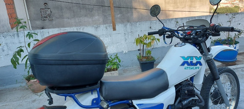 Imagem 2 de 6 de Honda Xlx-250r