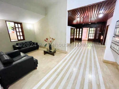 Se Alquila Bello Apartamento En Los Palos Grandes Mls 24-28032
