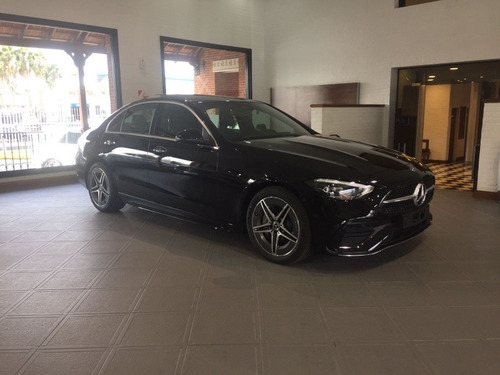 Imagen 4 de 19 de Mercedes Benz Clase C 300 Amg Line