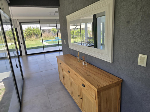 Alquiler Y Venta Casa Puertos Del Lago Con Pileta