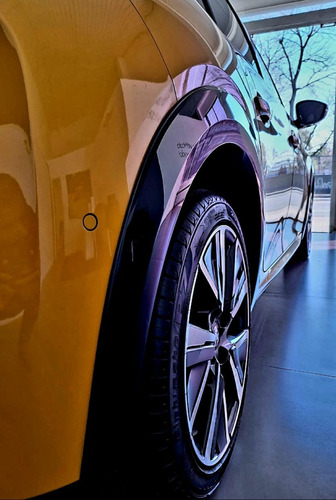 Peugeot 208 1.2t Gt Line