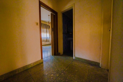 Imagen 15 de 30 de Oportunidad. Casa De 2 Plantas En Villa Tesei