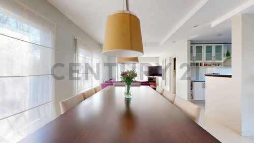 Casa En Venta En Grand Bell 1, Mirá Las Fotos Y Recorré El Tour Virtual!!!