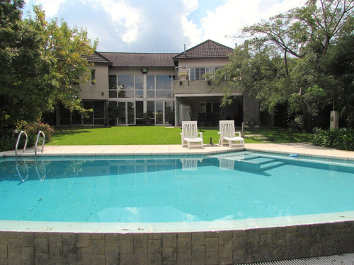 Casa  En Alquiler En Los Castores, Nordelta, Tigre