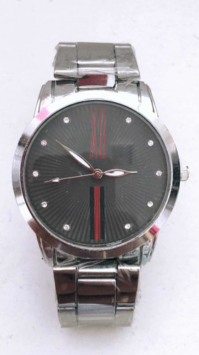 Relógio Feminino Prata Pulseira De Inox E Detalhes