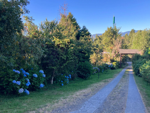 Sueño Campestre En Los Riscos: Parcela Con Casa, Cabaña Y M