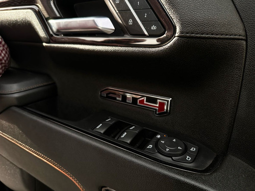 GMC Sierra 5.3 V8 At4