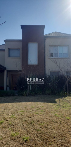 Casa Venta 7 Ambientes En San Alfonso Pilar Del Este Lote De 500 M2
