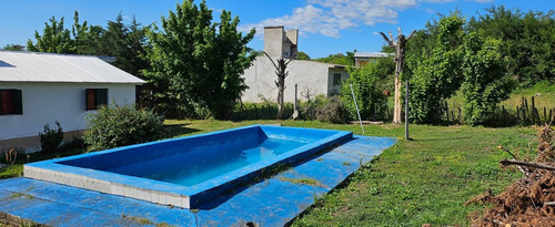 Venta Casa 3 Dormitorios / Agua De Oro