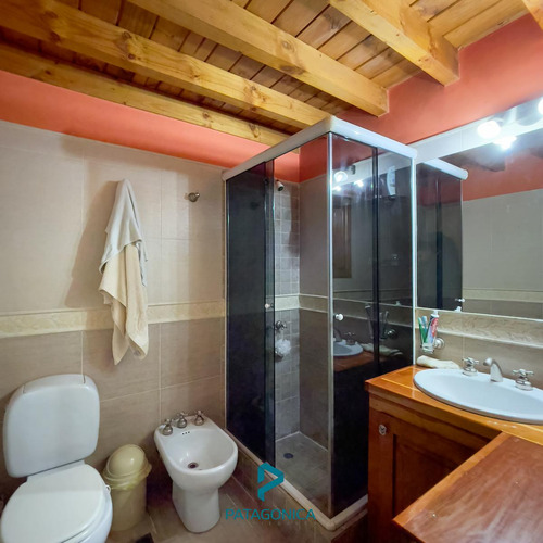 Venta Casa Dpto. 140m2, C/vista Al Lago, Epulafquen, Villa La Angostura
